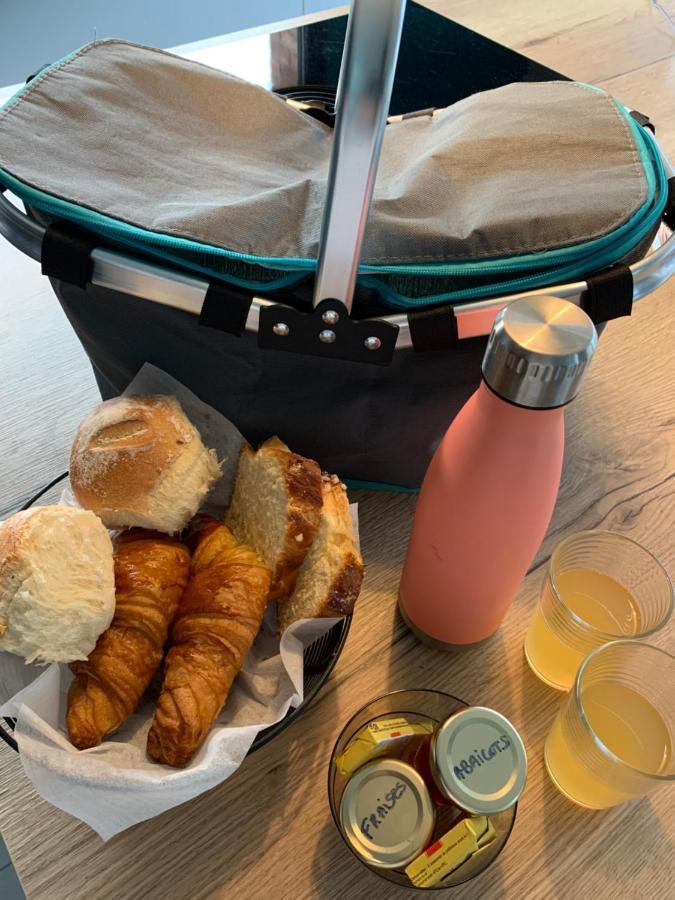 Les Chambres De Lily 1 Lorgies 外观 照片